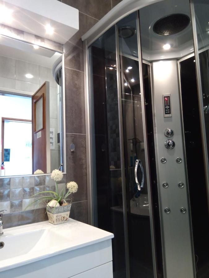 Little Wonder Apartment Albufeira Luaran gambar